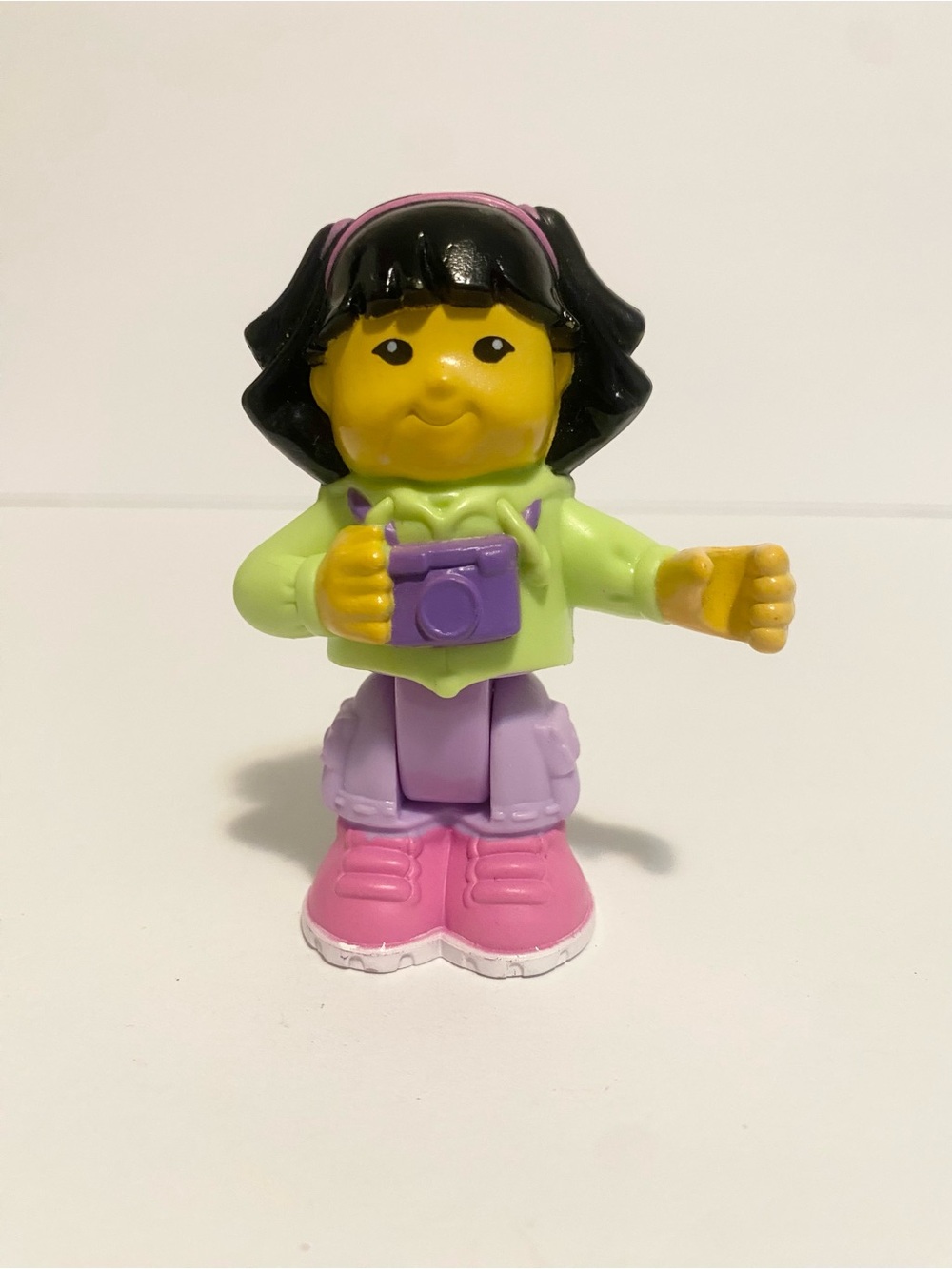 Fisher Price Little People School Girl Sonya Lee Bendable Action Figure 4/$20 🛑